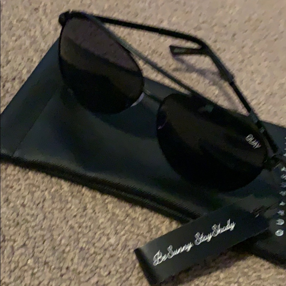 Quay Australia Aviators from FabFitFun box